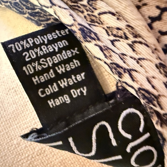 Clara Sun Woo Butter Knit Long Sleeve Crossover Faux Wrap Top - Picture 5 of 6